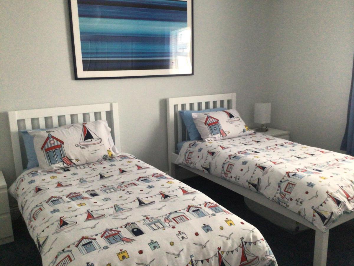 Rockmount Court Apartment บอร์นมัธ ภายนอก รูปภาพ