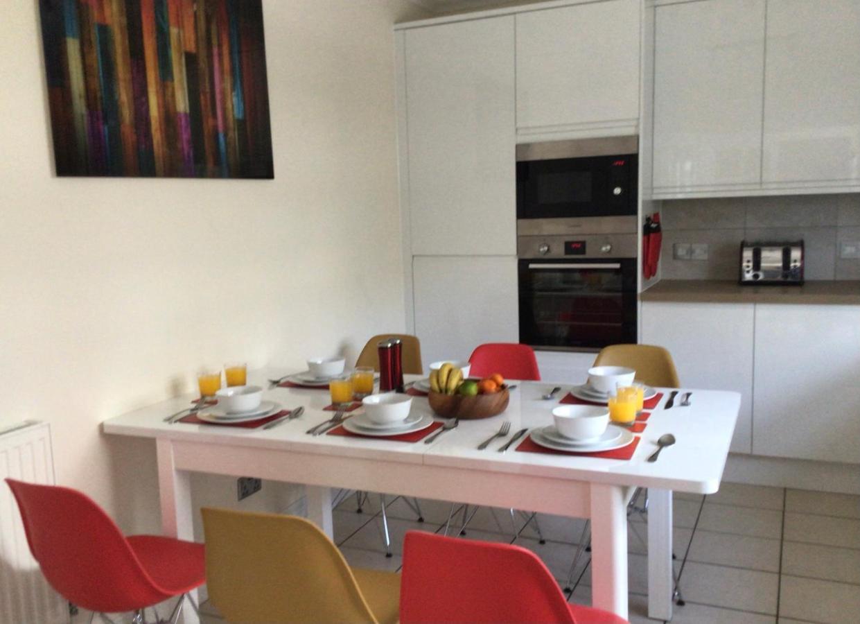 Rockmount Court Apartment บอร์นมัธ ภายนอก รูปภาพ
