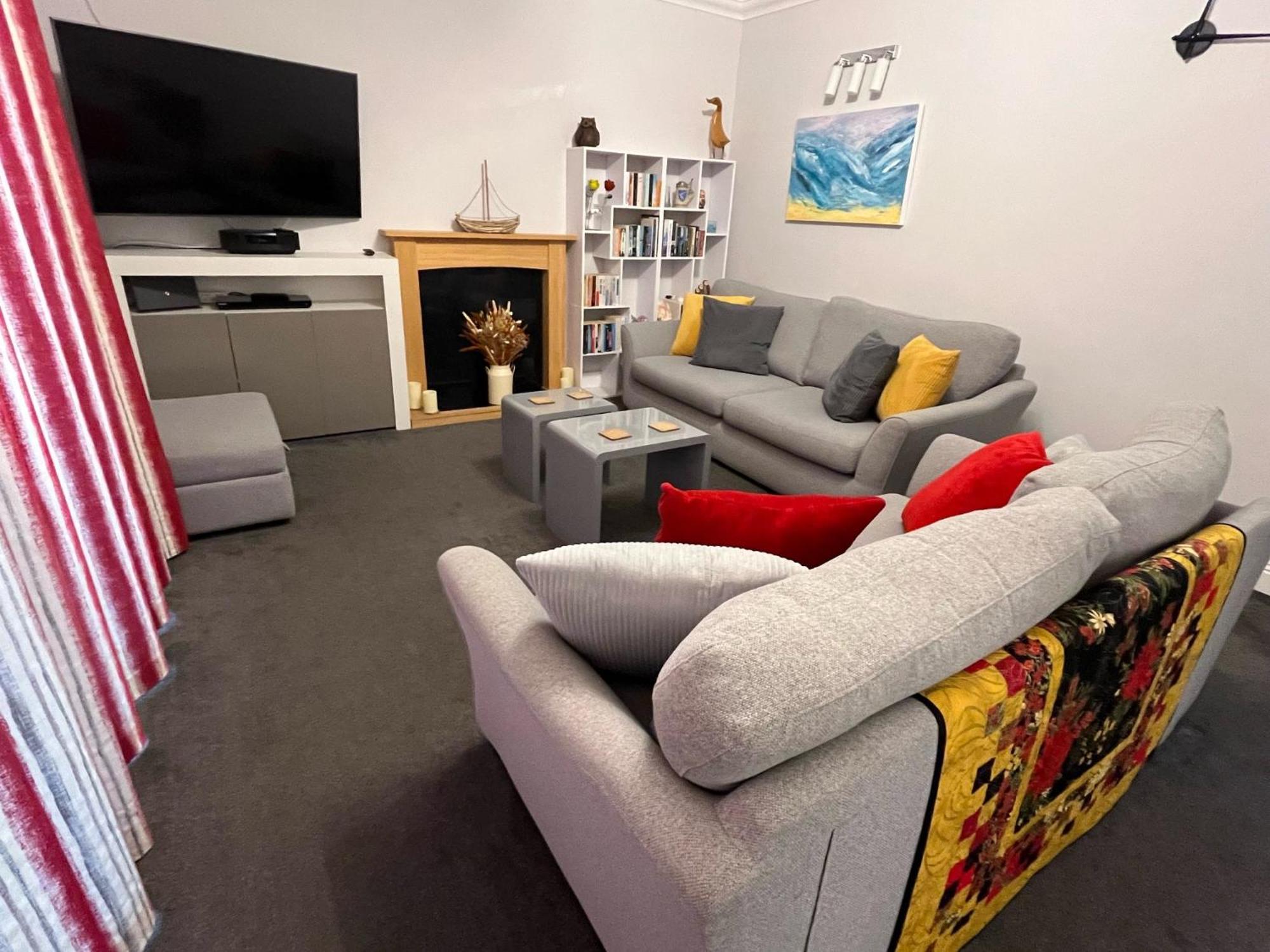 Rockmount Court Apartment บอร์นมัธ ภายนอก รูปภาพ